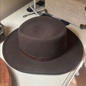 Eddie Bauer 100 percent wool Brown felt  Wide Brim Hat